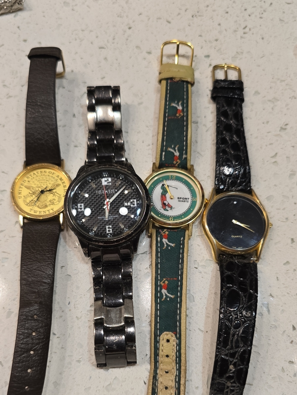 Men's Black Stainless Steel Sports Watch - Unbranded Vintage Needs Batteries